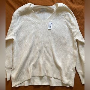 Old Navy SoSoft Loose V-Neck Sweater